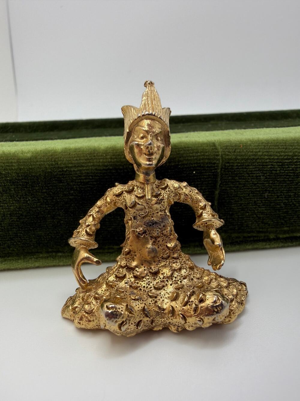 Vintage BSK Court Jester Clown Gold Tone Pin Brooch